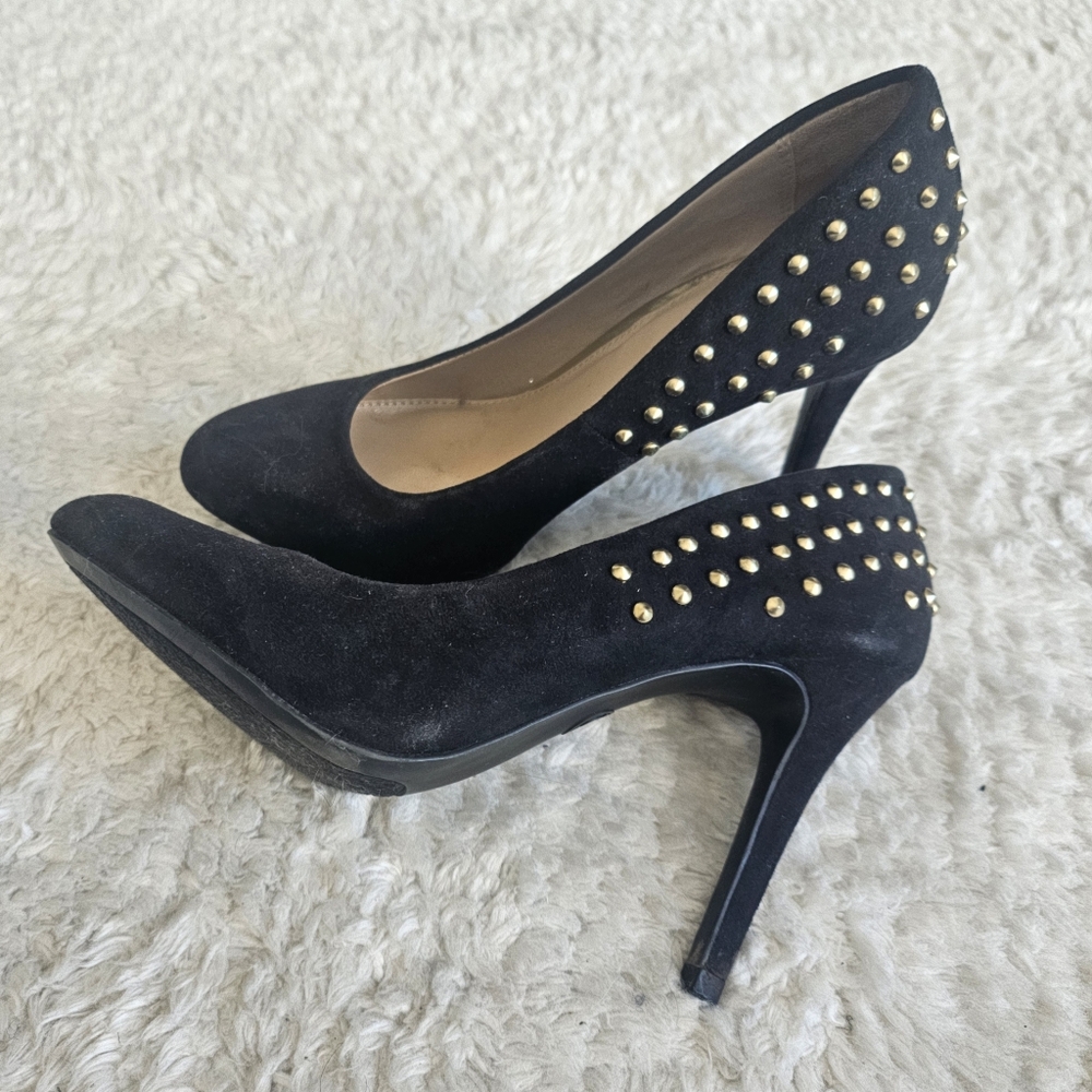 Mossimo Elegant Black Studded Vernie Pump Heels